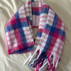 Steve Madden Pink & Blue Plaid Super Fluffy Scarf